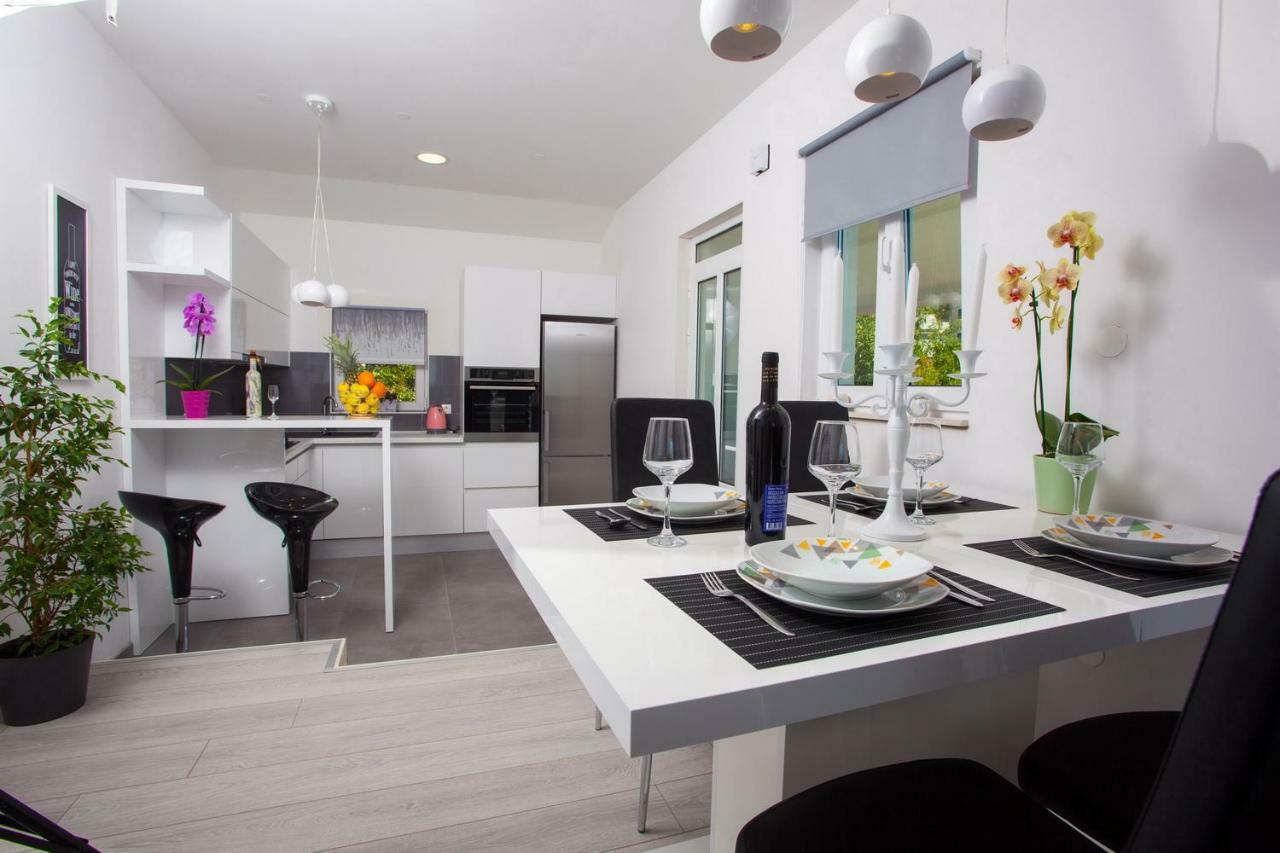 Apartment Ana Makarska Kültér fotó